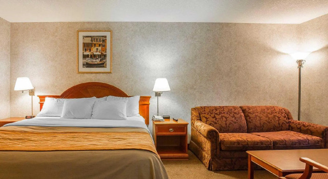 Двухместный люкс Comfort Inn Lethbridge South