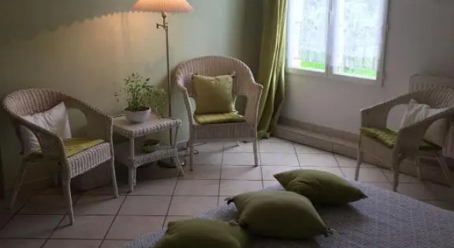 La Closerie du Chêne Bleu, Забронировать Отель Saint-Caprais-de-Blaye Жиронда