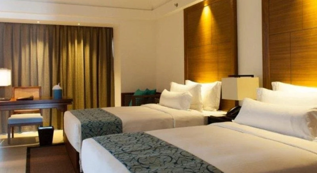 21° Holiday Hotel, Rezerwuj Hotel Yinhai Beihai
