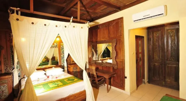 Семейный номер Standard Pondok Sari Beach & Spa Resort