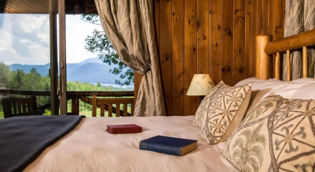 Двухместный коттедж с балконом Garnet Hill Lodge