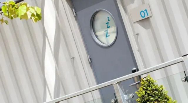 Snoozebox Silverstone Hotel, Забронировать Отель Отели Англии 3 звезды, 3*