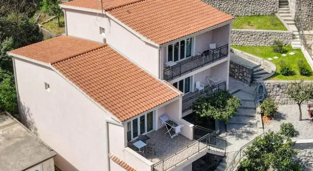 Apartments Dončić, Забронировать Апартаменты/квартира Отели Котора с бассейном, рядом с Северные ворота, Бассейн