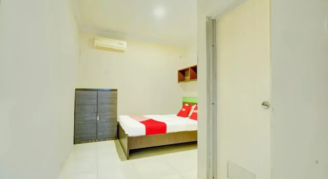 Hotel O Boarding Inn, Prenota Hotel Tegal Central Java