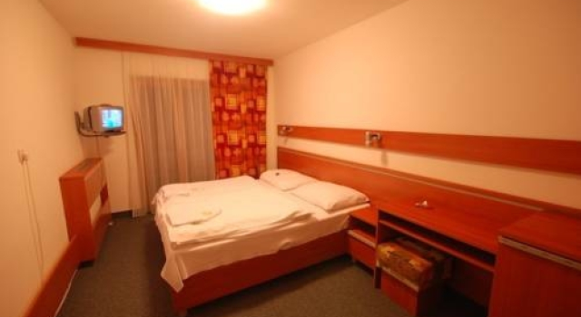 Hotel Jantár, Buchen Sie Hotel Dudince 