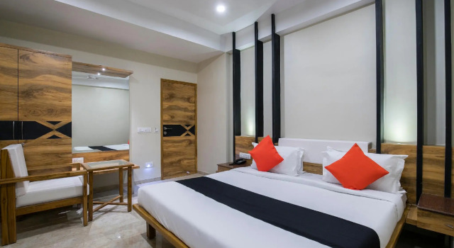 Capital O 66898 Hotel Temple View, Réserver Hôtel Ambaji Gujarat