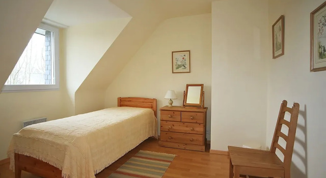 Classic Holiday Home in Riec-sur-bélon With Private Garden, Rezerwuj Hotel  