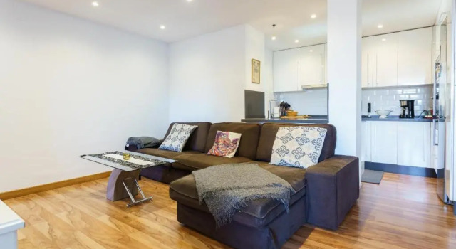 Apartment Los Boliches Diana I, Забронировать Апартаменты/квартира Апартаменты Фуэнхирола, рядом с Salon Varietes Theatre, Апартаменты/квартира