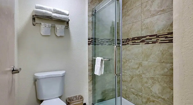 Шестиместный номер Standard Quality Suites Albuquerque Airport