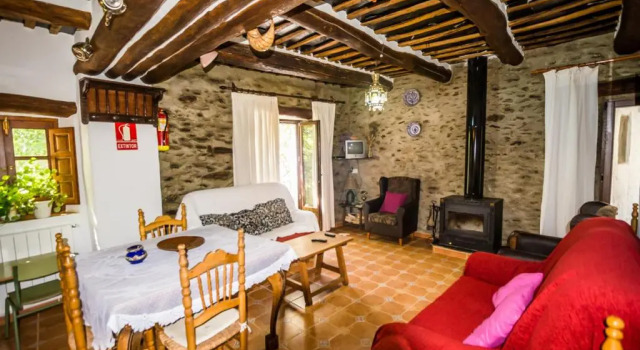 Casa el Portón, Забронировать Апартаменты/квартира Бубион La Alpujarra, рядом с Casa Alpujarreña