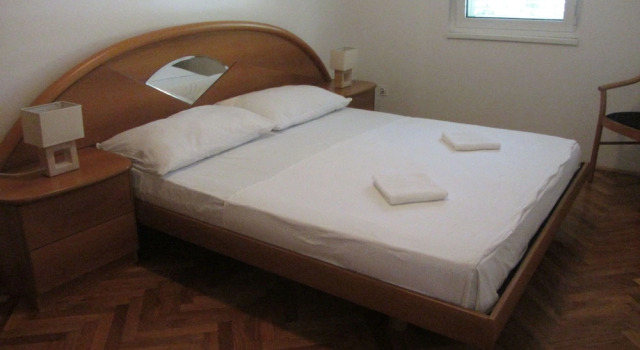 Apartments Moritz, Забронировать Апартаменты/квартира Отели Биоград-на-Мору с парковкой, рядом с Частный Пляж «Кемп Сенди», Парковка