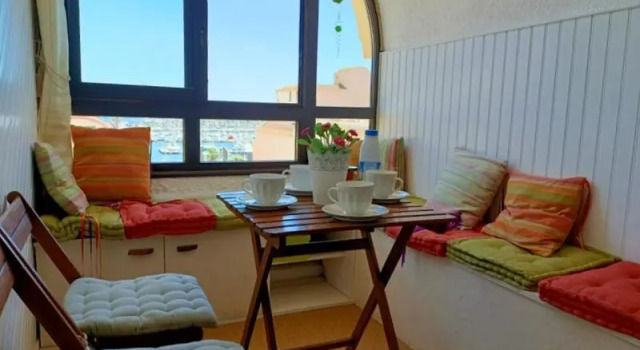Charmant Appartement vue PORT DE GRUISSAN 5DROM44K, Rezervovat Apartmán Hotely v Corbières s bazénem, Bazén