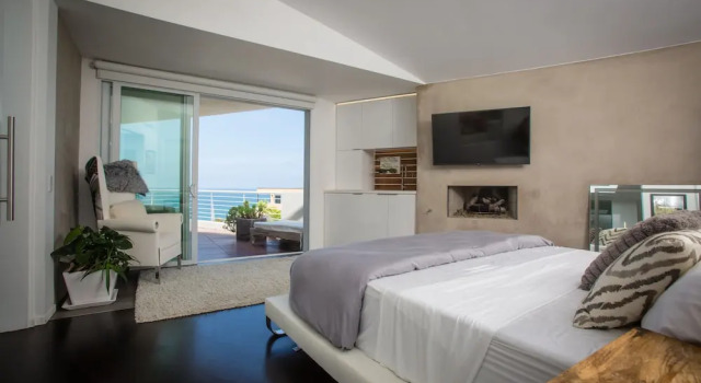 Modern Del Mar Beach Home