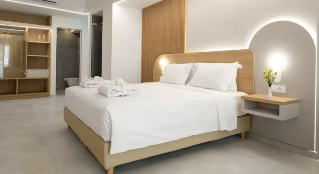 Полулюкс Epavli Grace Hotel
