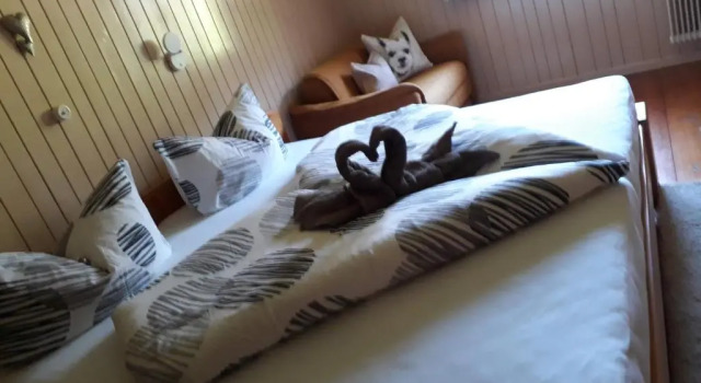 Ferienwohnung Vogt, Rezerwuj Hotel Hotele w Bregenzerwald z parkingiem, Parking