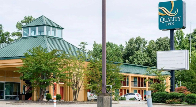 Двухместный номер Standard Quality Inn Louisville MS