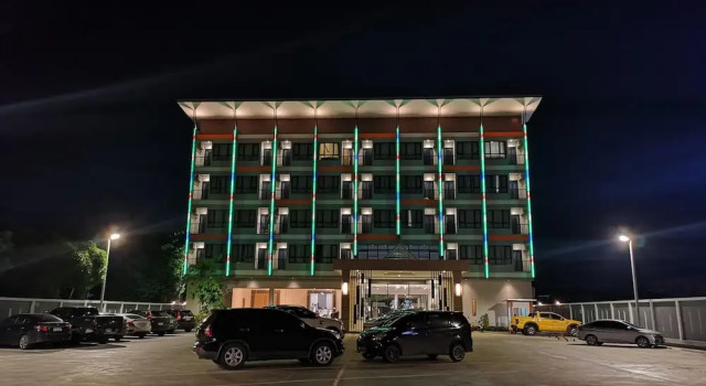 Orchid Riverview Hotel