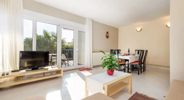 Apartments Makora