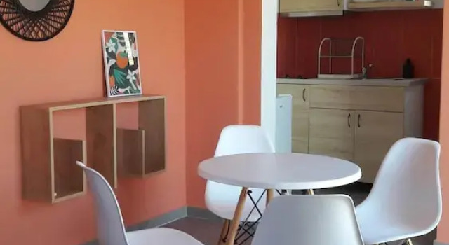 Under The Palm Tree Boutique Studios, Забронировать Бутик-отель Отели Фолегандроса с завтраком, Завтраки