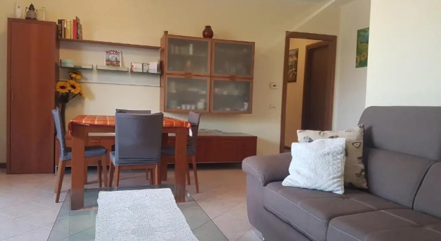 Gonin Apartment, Book Lejlighed Hoteller i Lorenteggio med parkering, Parkering