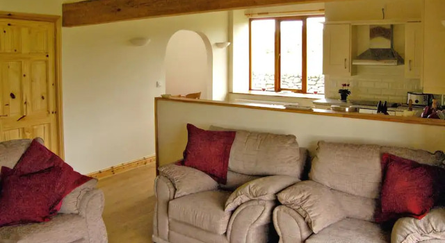Ysgubor, Book Hotel Llanfair Gwynedd