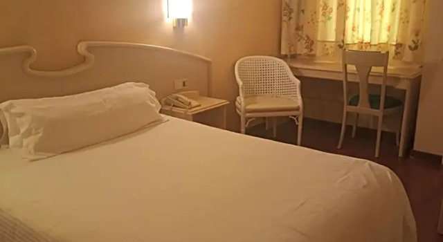 Одноместный номер Basic Hotel Lleó