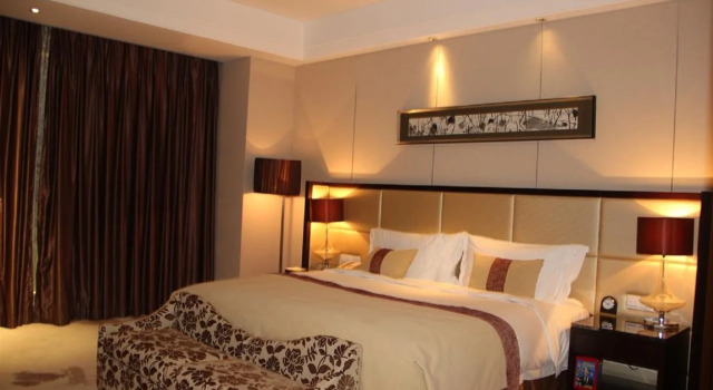 Howard Johnson Changsheng Plaza Meizhou