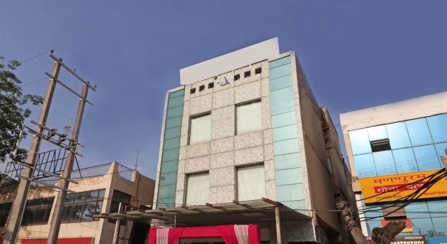 OYO 1574 Hotel Abhinandan, Varaa Hotelli Faridabad Haryana