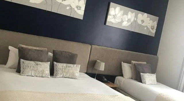 Трёхместный номер Standard The White Hart Hotel