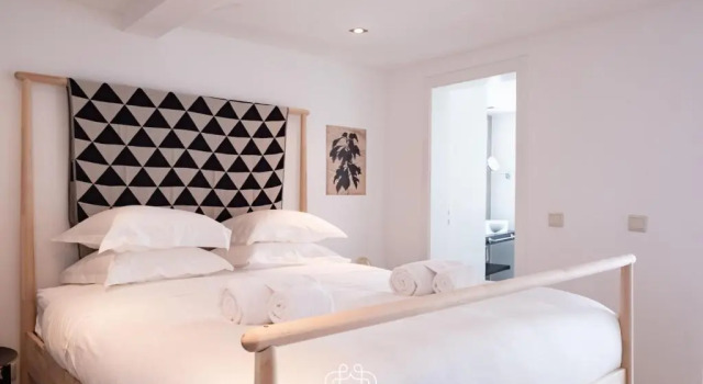One Bedroom with Terrace in Alfama Centre 75 by Lisbonne Collection