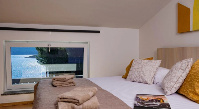 Beautiful Home in Medulin With Outdoor Swimming Pool, Wifi and 3 Bedrooms, Book Hotel Hoteller i Medulin med pool, Swimmingpool