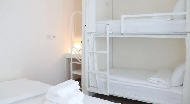 Номер Standard ResT Bangkok Poshtel