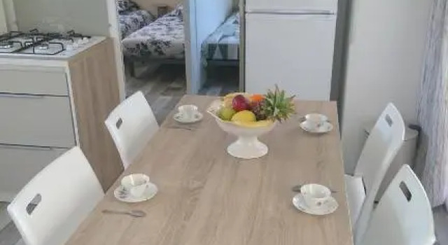 PLF Holidays, Rezerwuj Hotel Corneilhan Hérault