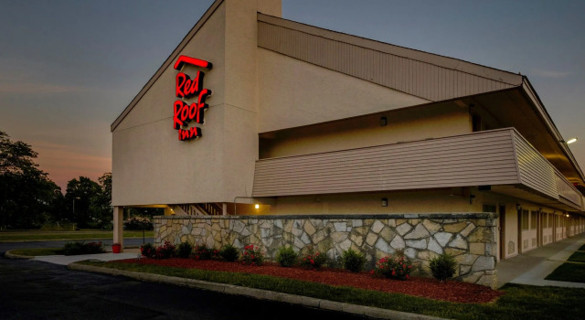 Red Roof Inn Columbus West - Hilliard, Rezerwuj Hotel Hilliard Ohio