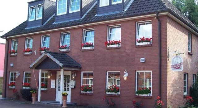Hotel Neugrabener Hof, Book Hotel Neu Wulmstorf Lower-Saxony
