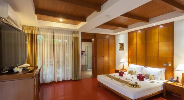 Бунгало Deluxe PP Erawan Palms Resort