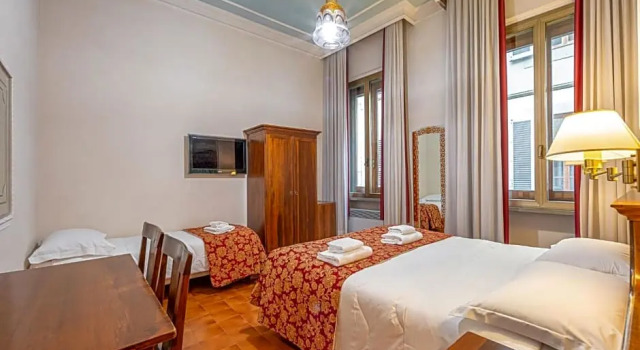 Трёхместный номер Standard Hotel City