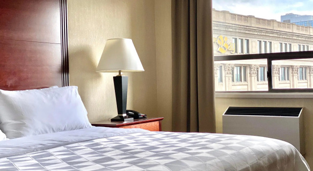 Двухместный номер Standard Holiday Inn & Suites Winnipeg Downtown by IHG