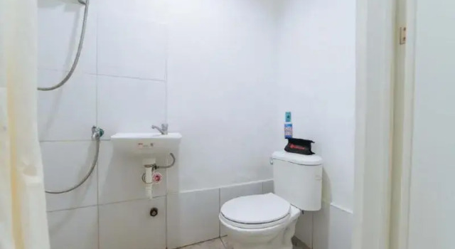 Двухместный номер Deluxe RedDoorz @ Plaza Jaro Iloilo