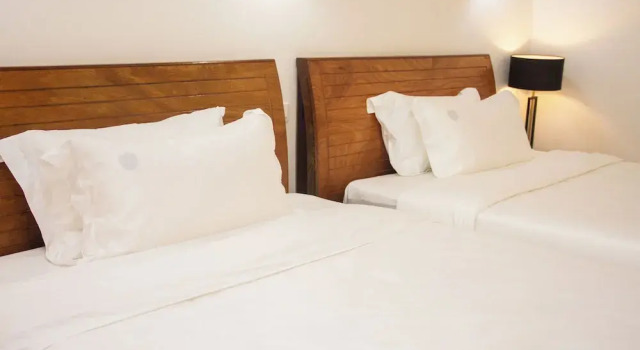 Résidence Feuille, Prenota Hotel Hotel e alloggi a Loandjili, Hotel
