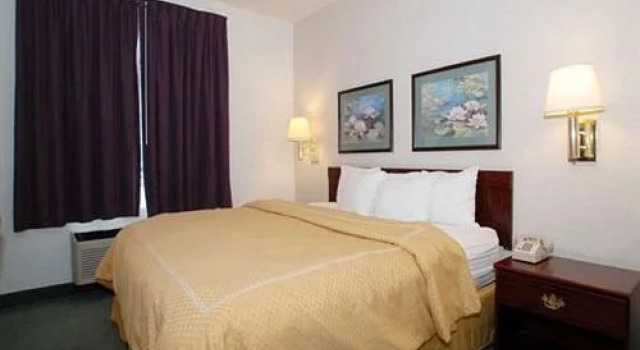 Comfort Suites Airport, Book Hotel Columbus Ohio