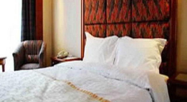 Hai Tian Hotel Qingdao, Rezerwuj Hotel Hotele w Qingdao ze śniadaniem, w pobliżu Huashi Building, Śniadanie