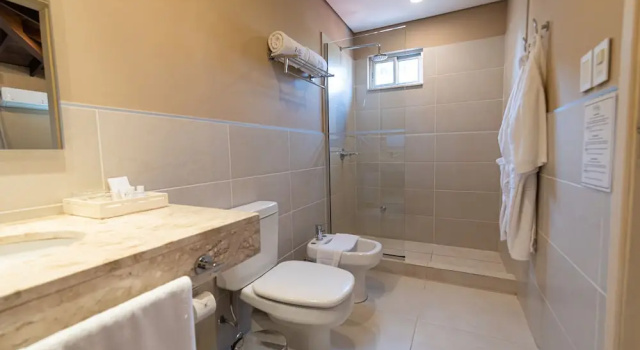 Twin Suite Faro Norte Suites