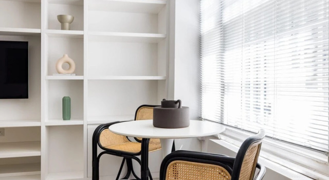 Light-filled Studio With AC - Earl s Court