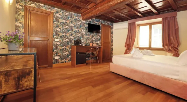 Golden Pantheon Rooms, Забронировать Апартаменты/квартира Пантеон Рим, рядом с Уста истины