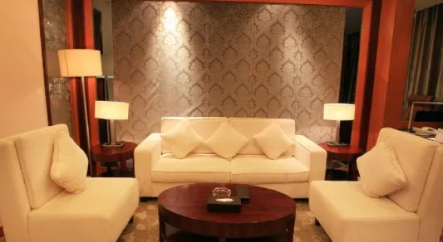 Люкс Deluxe Inner Mongolia Chilechuan International Hotel