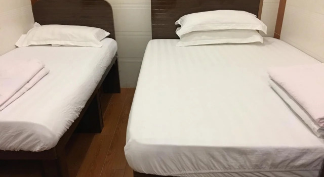 Hk Peace Guest House, Boek Pension Kowloon Hongkong, in de buurt van The ONE