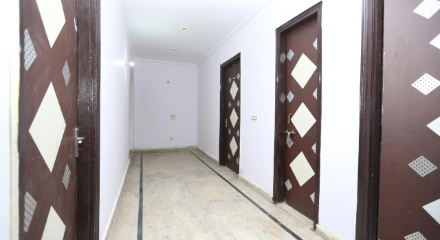 OYO 40645 J P Residency, Забронировать Отель Отели Индирапурам 3 звезды, 3*