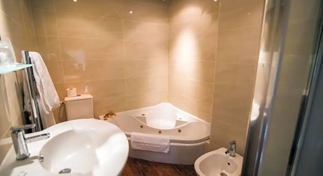 Номер Executive Astley Bank Hotel