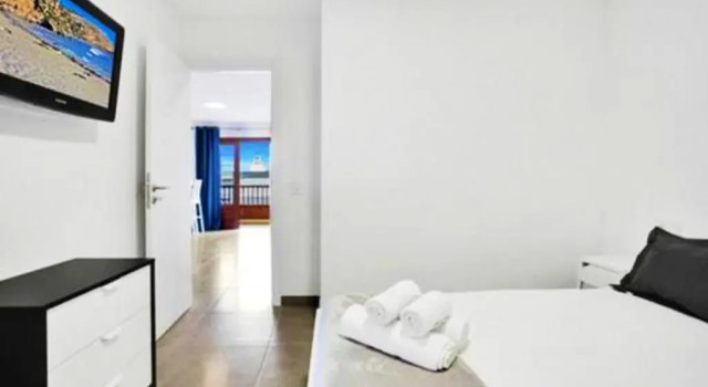 3 bedrooms appartement with city view furnished balcony and wifi at Candelaria 1 km away from the beach